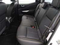 Nissan Navara  2.3 dCi 