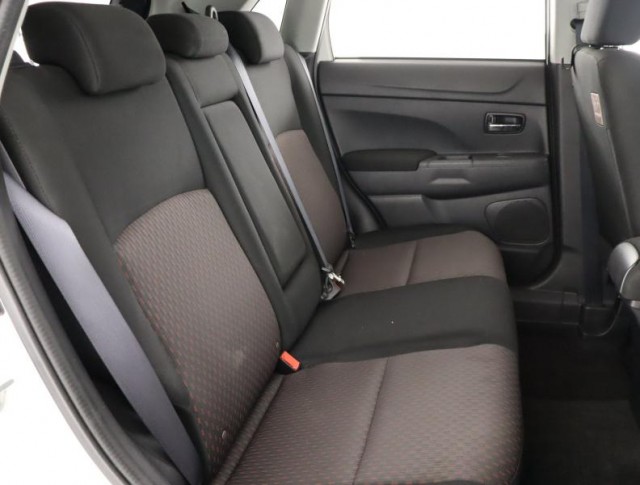 Mitsubishi ASX  2.2 DI-D 