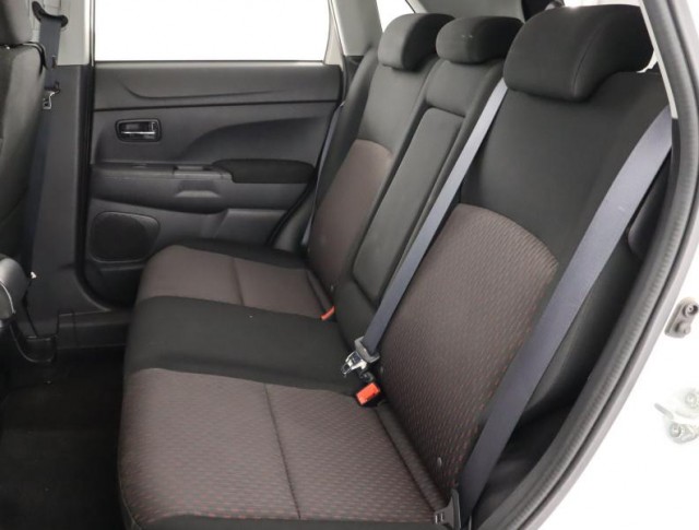 Mitsubishi ASX  2.2 DI-D 