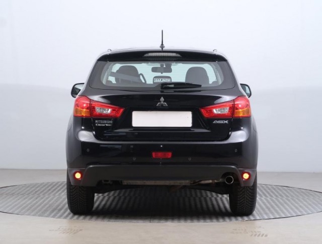 Mitsubishi ASX  1.6 MIVEC 