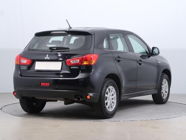 Mitsubishi ASX  1.6 MIVEC 