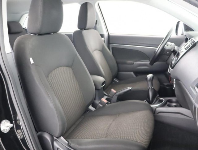 Mitsubishi ASX  1.6 MIVEC 