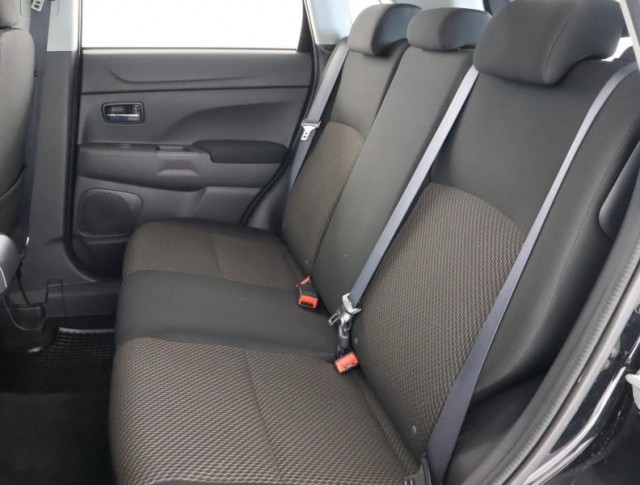 Mitsubishi ASX  1.6 MIVEC 