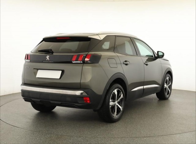 Peugeot 3008  1.2 PureTech 