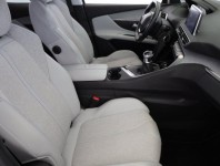 Peugeot 3008  1.2 PureTech 