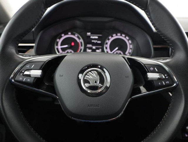 Škoda Kamiq  1.0 TSI Style