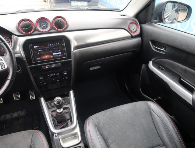 Suzuki Vitara  1.4 BoosterJet Elegance