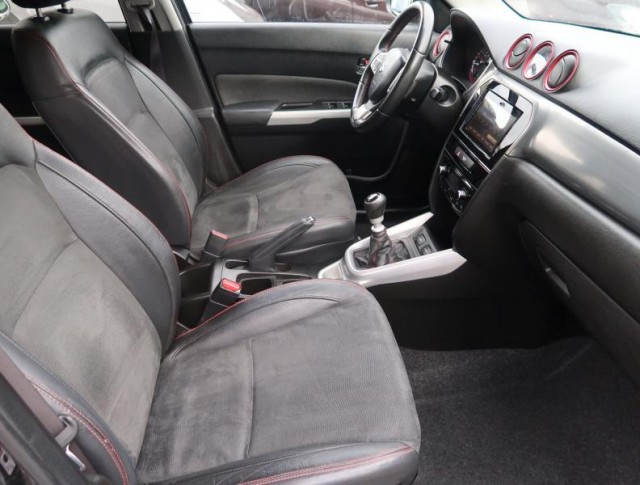 Suzuki Vitara  1.4 BoosterJet Elegance