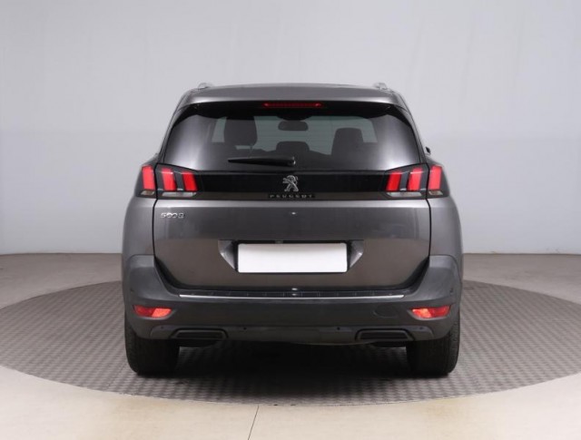Peugeot 5008  PureTech 130 