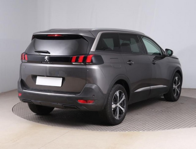 Peugeot 5008  PureTech 130 
