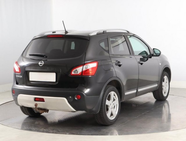 Nissan Qashqai  1.6 