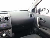 Nissan Qashqai  1.6 