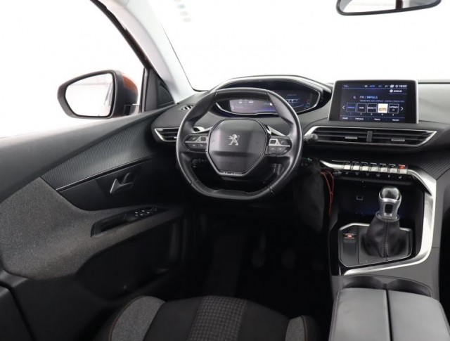 Peugeot 3008  1.6 BlueHDi Active Pack