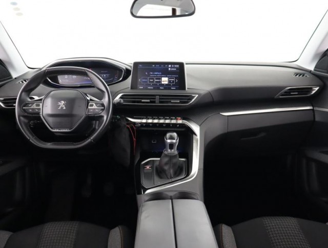 Peugeot 3008  1.6 BlueHDi Active Pack