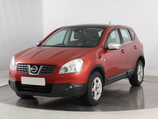Nissan Qashqai  2.0 dCi 