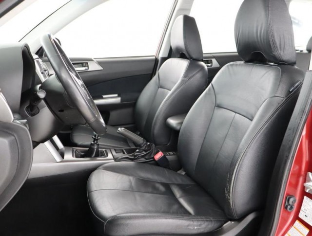 Subaru Forester  2.0 d 