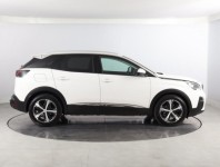 Peugeot 3008  1.5 BlueHDi 