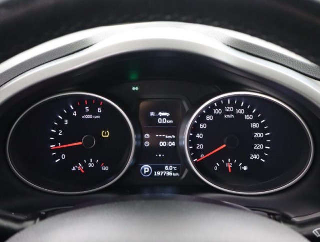 Kia Sportage  2.0 CRDi 
