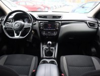 Nissan Qashqai  1.3 DIG-T 