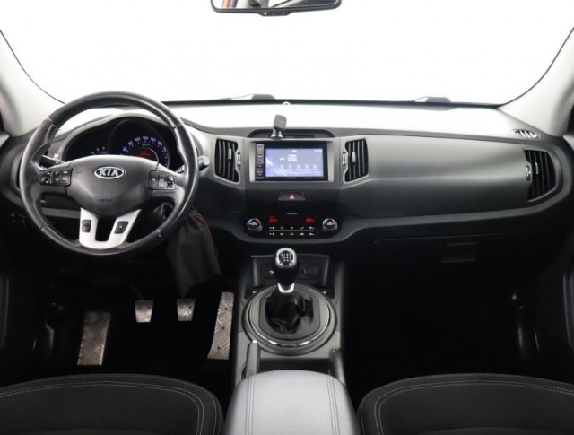 Kia Sportage  2.0 CRDi 