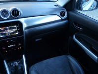 Suzuki Vitara  1.6 VVT Elegance