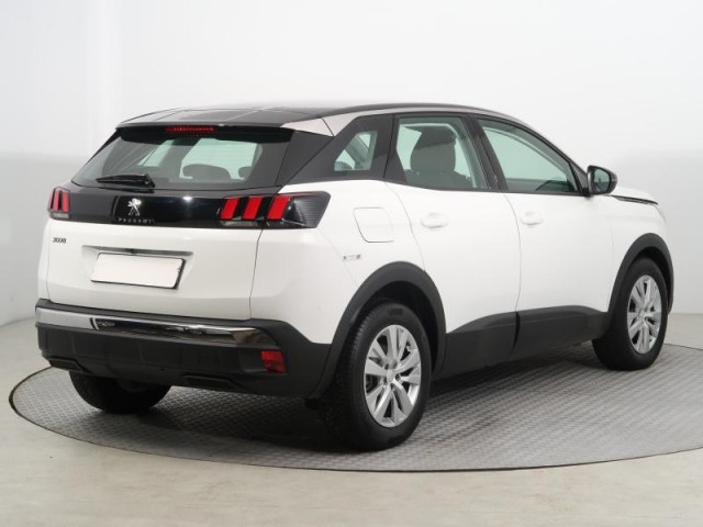 Peugeot 3008  1.2 PureTech 