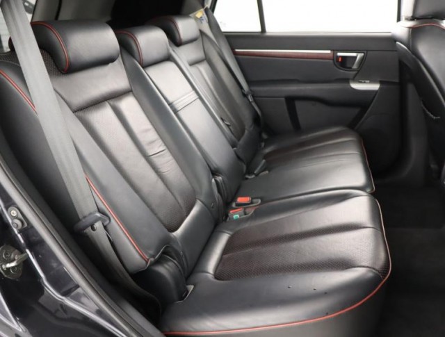 Hyundai Santa Fe  2.2 CRDi 