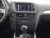 Audi Q5  3.0 TDI S line