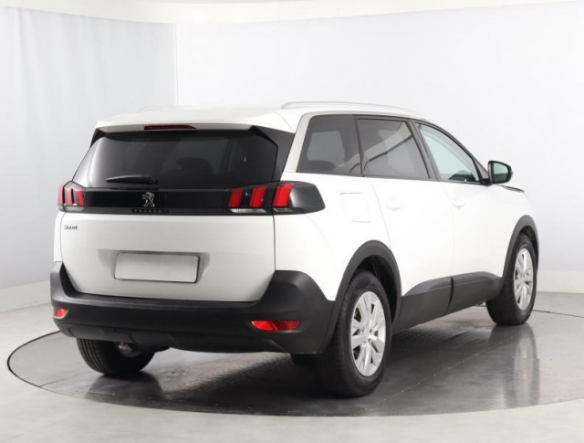 Peugeot 5008  PureTech 130 Active