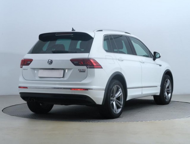 Volkswagen Tiguan  2.0 TDI R-Line