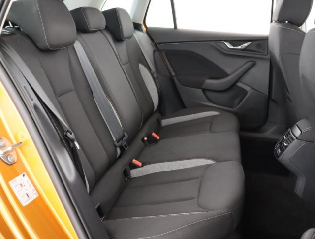 Škoda Kamiq  1.0 TSI Ambition