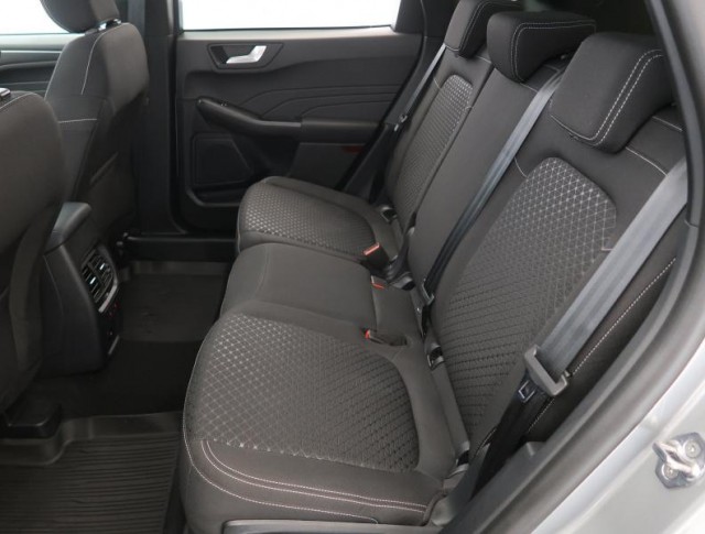 Ford Kuga  1.5 EcoBoost Titanium