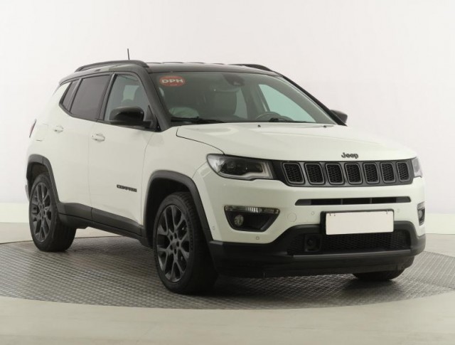 Jeep Compass  1.3 T-GDI Sport