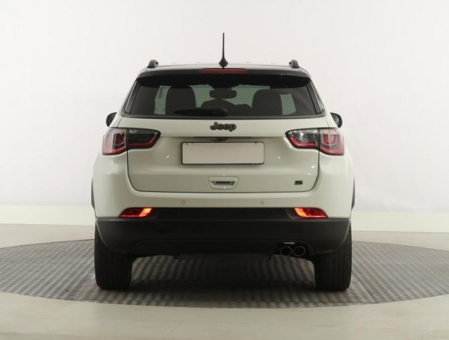 Jeep Compass  1.3 T-GDI Sport