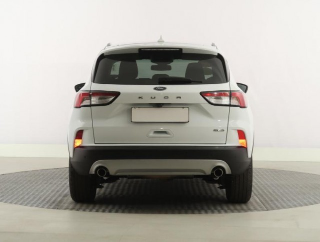 Ford Kuga  2.5 Hybrid Titanium