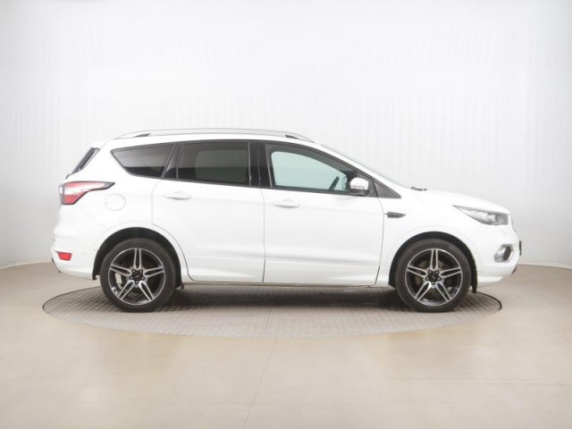 Ford Kuga  2.0 TDCi Titanium