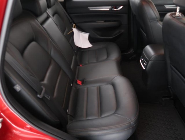 Mazda CX-5  2.5 Skyactiv-G Revolution TOP