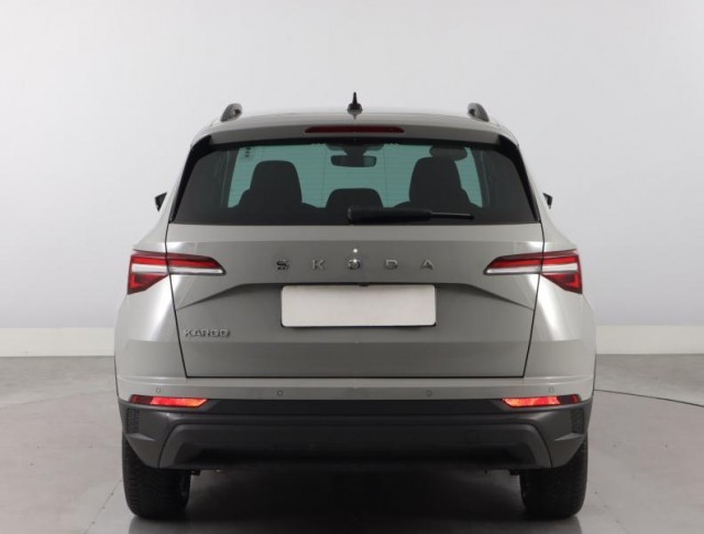 Škoda Karoq  1.5 TSI Fresh