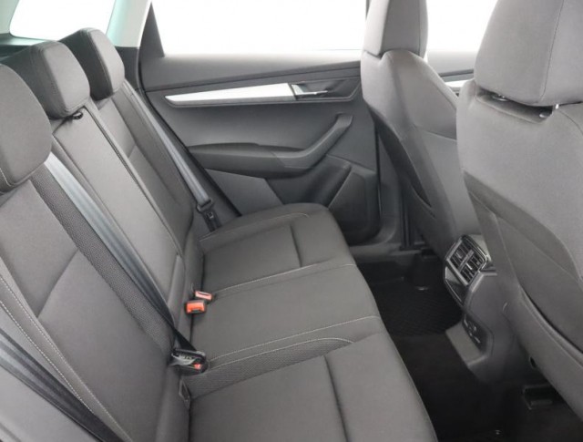 Škoda Karoq  1.5 TSI Fresh