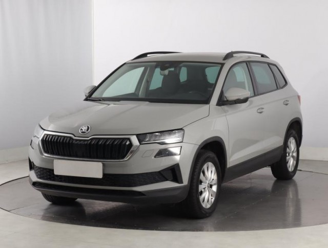Škoda Karoq  1.5 TSI Fresh