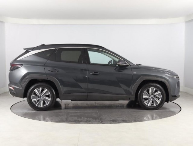 Hyundai Tucson  1.6 T-GDI 48V MHEV 