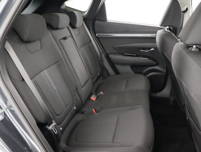 Hyundai Tucson  1.6 T-GDI 48V MHEV 