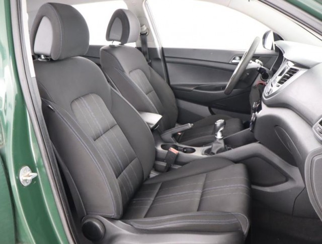 Hyundai Tucson  2.0 CRDi 