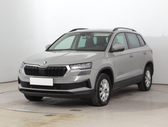 Škoda Karoq  1.5 TSI Fresh