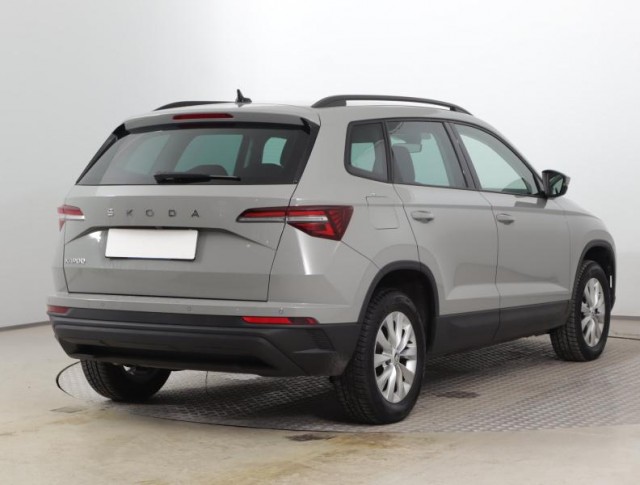 Škoda Karoq  1.5 TSI Fresh