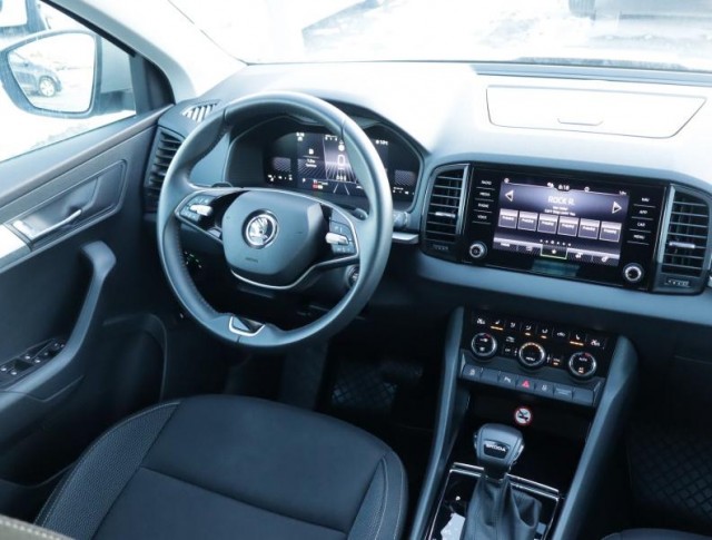 Škoda Karoq  1.5 TSI Fresh