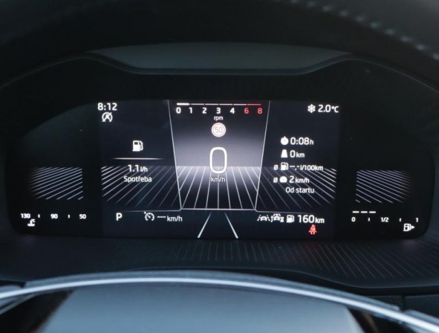 Škoda Karoq  1.5 TSI Fresh