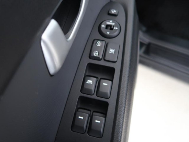 Kia Sportage  2.0 CRDi 