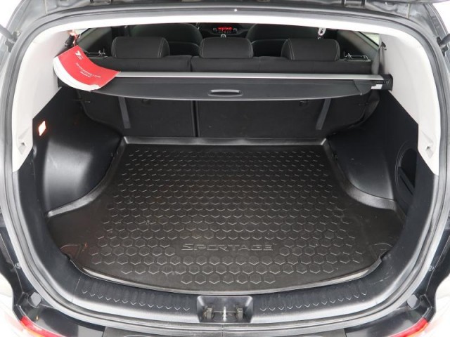 Kia Sportage  2.0 CRDi 