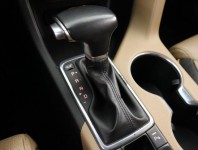 Kia Sportage  2.0 CRDi 